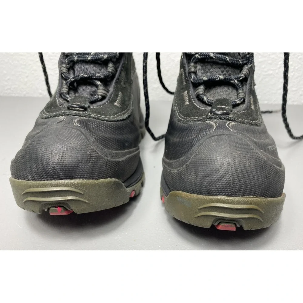 Columbia Bugaboot Techlite Omni Heat 200 Grams Black Boots Women's Size 6